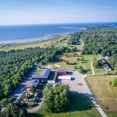 Kassari Puhkekeskus Hotel Käina Kültér fotó
