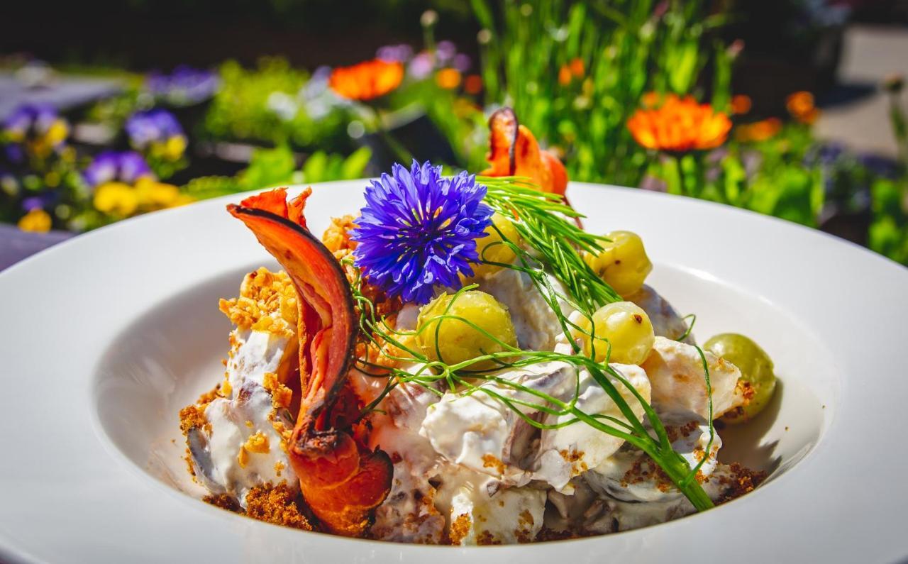 Kassari Puhkekeskus Hotel Käina Kültér fotó