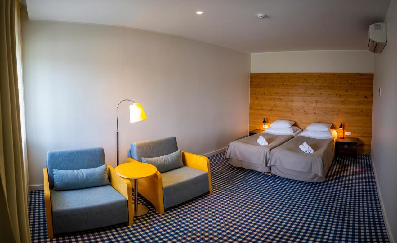 Kassari Puhkekeskus Hotel Käina Kültér fotó