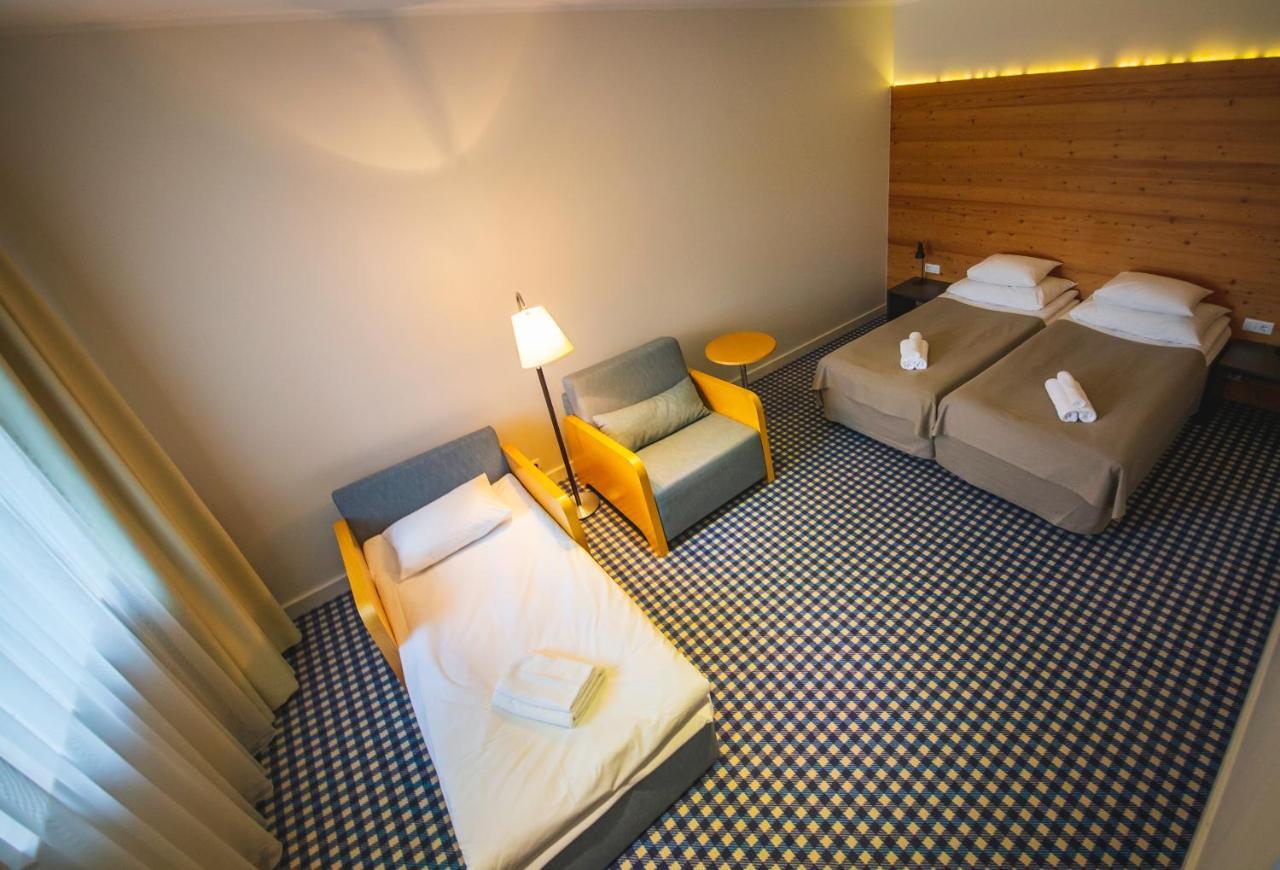 Kassari Puhkekeskus Hotel Käina Kültér fotó